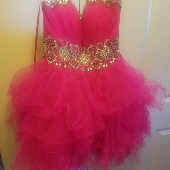 Dress - Picture 1 of 2